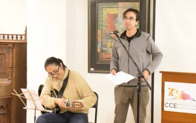 Recital de lectura y poesía de los colectivos “Riobamba Letra Viva” y “Cuerda Floja”